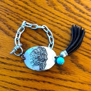 Ladie’s Western themed bracelet